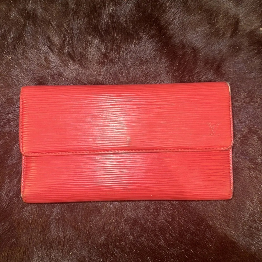 Louis Vuitton Red Epi Leather Sarah Long Wallet